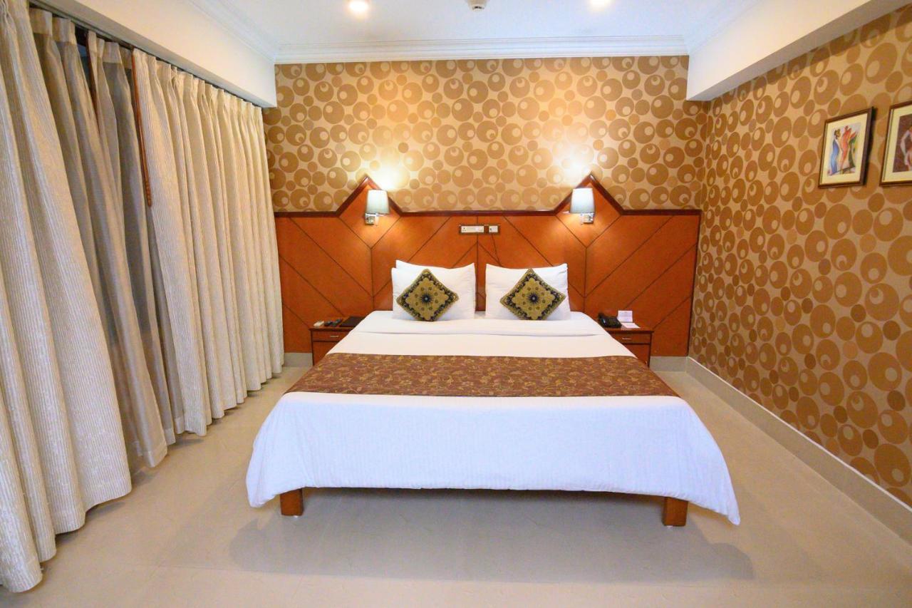 The Classic Hotel Imphal Exterior photo