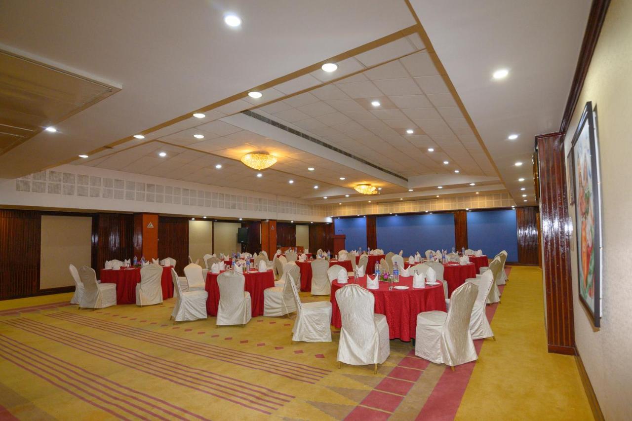 The Classic Hotel Imphal Exterior photo